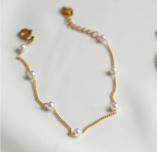 Gold Freshwater Pearl Anklet