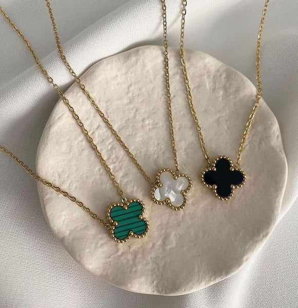 Mother of Pearl Gold Clover Necklace