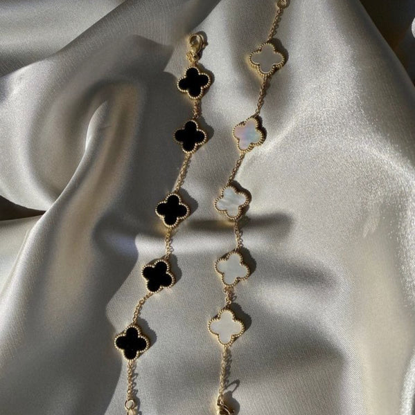 Ella Clover Black 18k Gold Plated Bracelet
