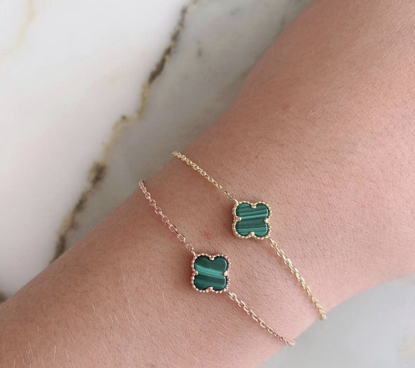 Gold Plated Bracelet with Clover and malachite Stone